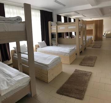 Фото номера Апартаменты Отель Hotel Nova Bital г. Popeşti-Leordeni 2