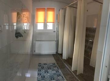 Фото номера Апартаменты Отель Hotel Nova Bital г. Popeşti-Leordeni 4